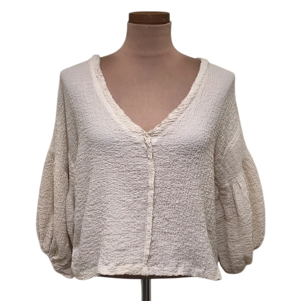 Anthropologie Grade & Gather Blouse Size Small Ecru Light Beige Textured Top